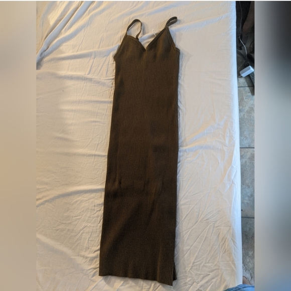 Wilfred Waltz Dress - Picture 2 of 3